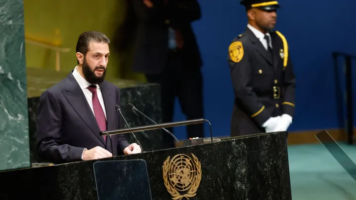 الشرع: بلندی‌های جولان همچنان خاک سوریه باقی خواهد ماند