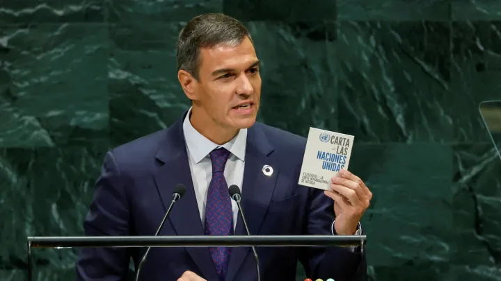Sánchez pede a reforma do Conselho de Segurança da ONU e condena o genocídio em Gaza