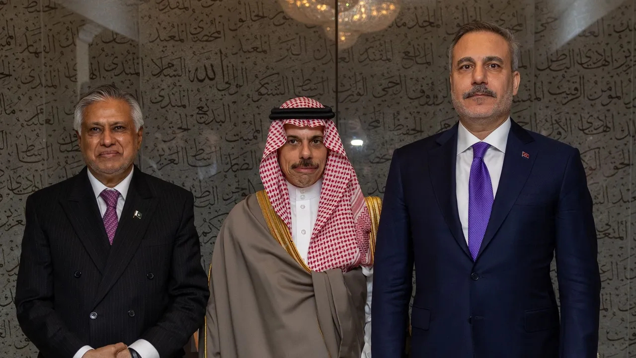 تركيا والسعودية وباكستان تبحث في اجتماع بنيويورك استعدادات تفعيل "اتفاقية مكة"