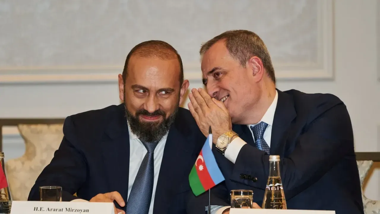 آذربایجان و ارمنستان بر توسعه تجارت و ترانزیت در مسیر صلح تأکید کردند