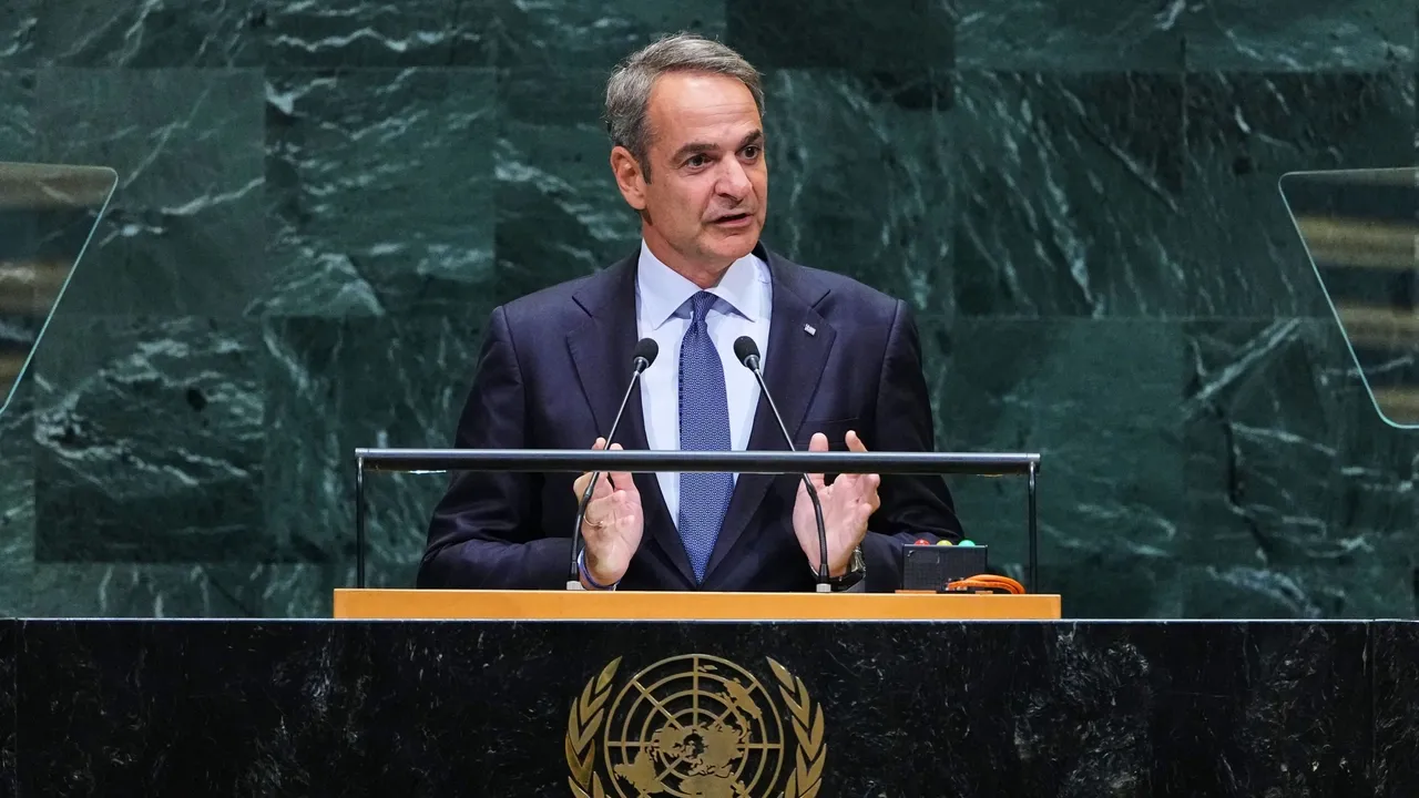 Gretsiyä xökümät räise Mitsotakis: "Bez geografiyäne üzgärtä almıybız, yänäşä yäşäw - bezneñ yazmış"