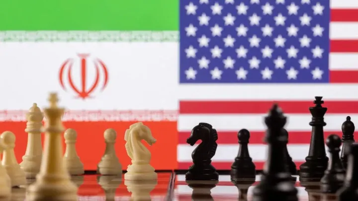وال‌استریت ژورنال: ترامپ درباره توافق با ایران تردید دارد و برای ازسرگیری حملات آماده می‌شود
