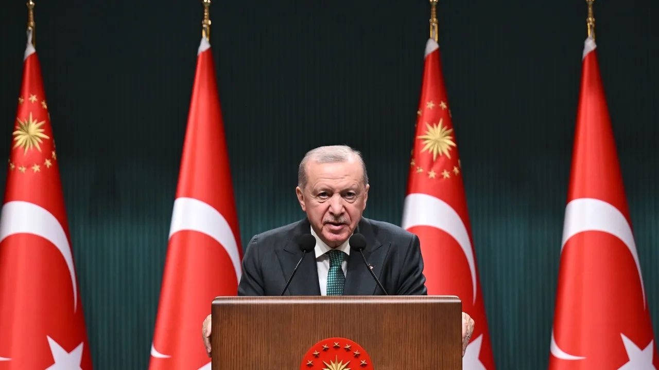Erdo‘g‘an: O‘z tilini asragan xalq tarixini ham asraydi