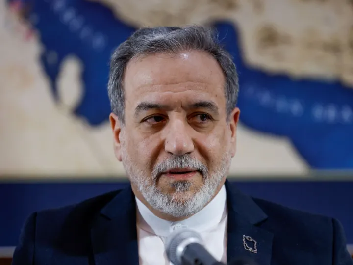 Iran: Non è arrivata una risposta definitiva dai mediatori alle condizioni che abbiamo presentato per lo Stretto di Hormuz