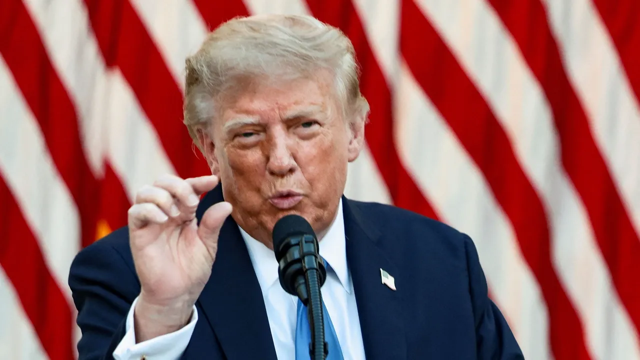 Trump pondera fim da guerra com o Irão enquanto Pentágono prolonga presença no Médio Oriente