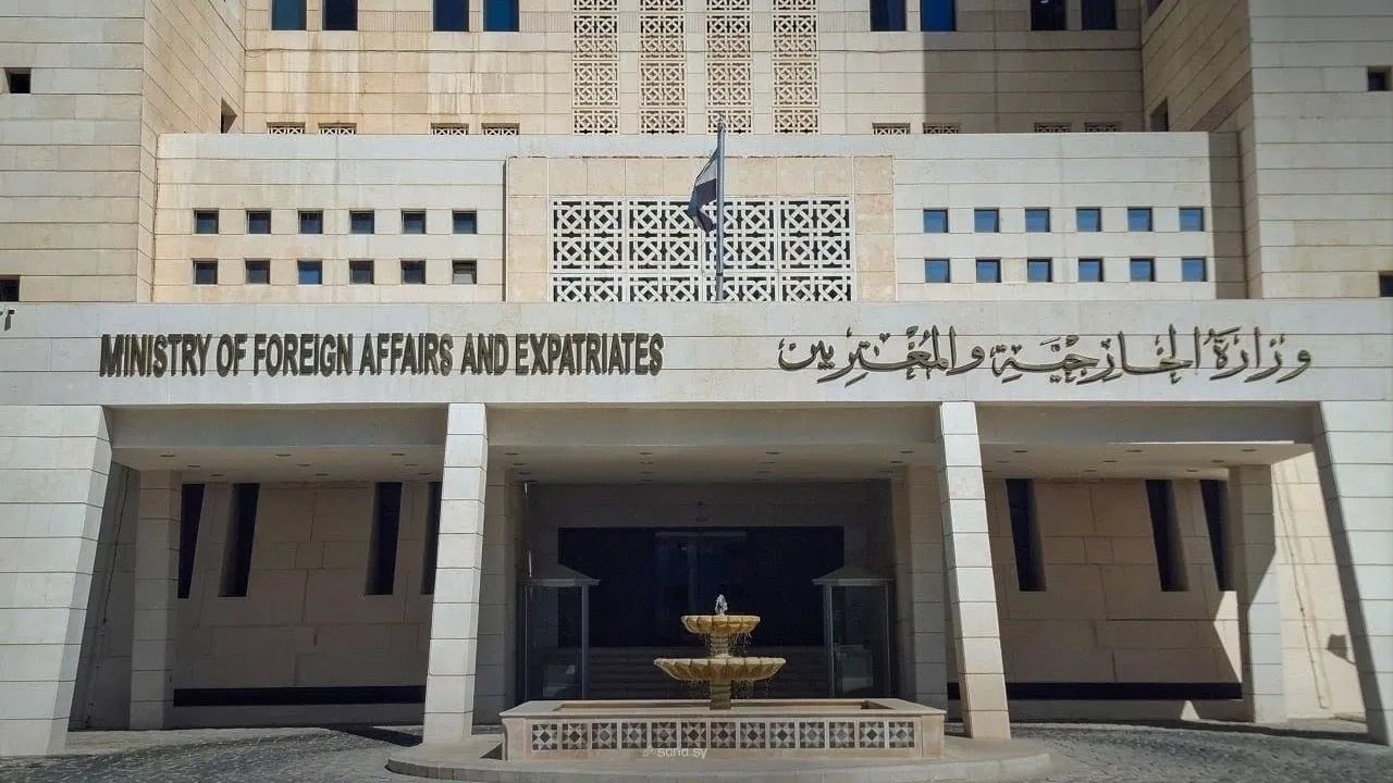 سوريا تنفي اعتزام ألمانيا ترحيل 700 ألف لاجئ وتؤكد استمرار المباحثات مع برلين