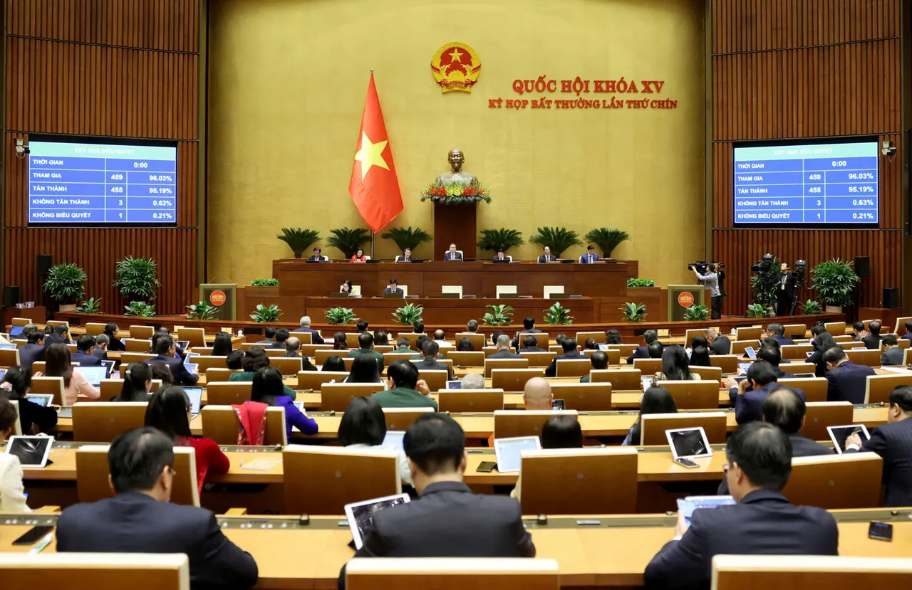 Parlemen Vietnam menyetujui proyek kereta api senilai $8 miliar untuk menghubungkan dengan China, meningkatkan perdagangan