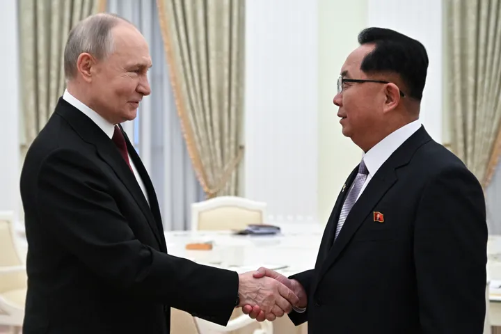 Putin meets senior North Korean official, thanks for 'positive support'