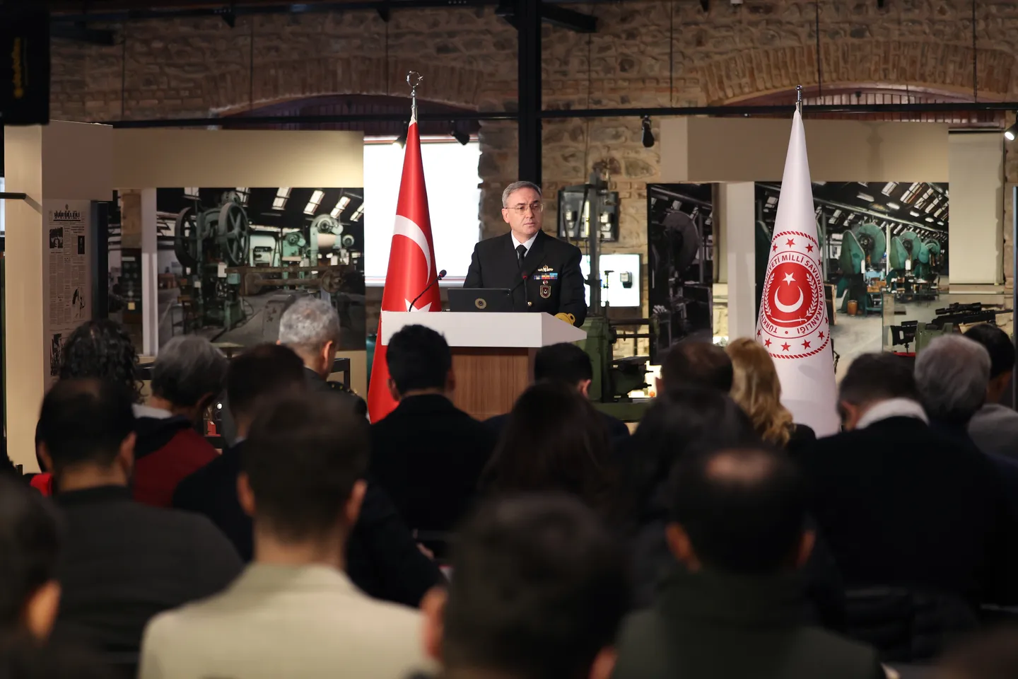 Türkiye niega el establecimiento de  nuevas bases militares y despliegue de F-16 en Siria