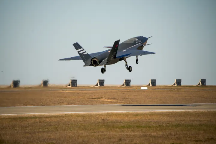 Vif engouement international pour le drone turc Kizilelma après un tir historique de missile air-air