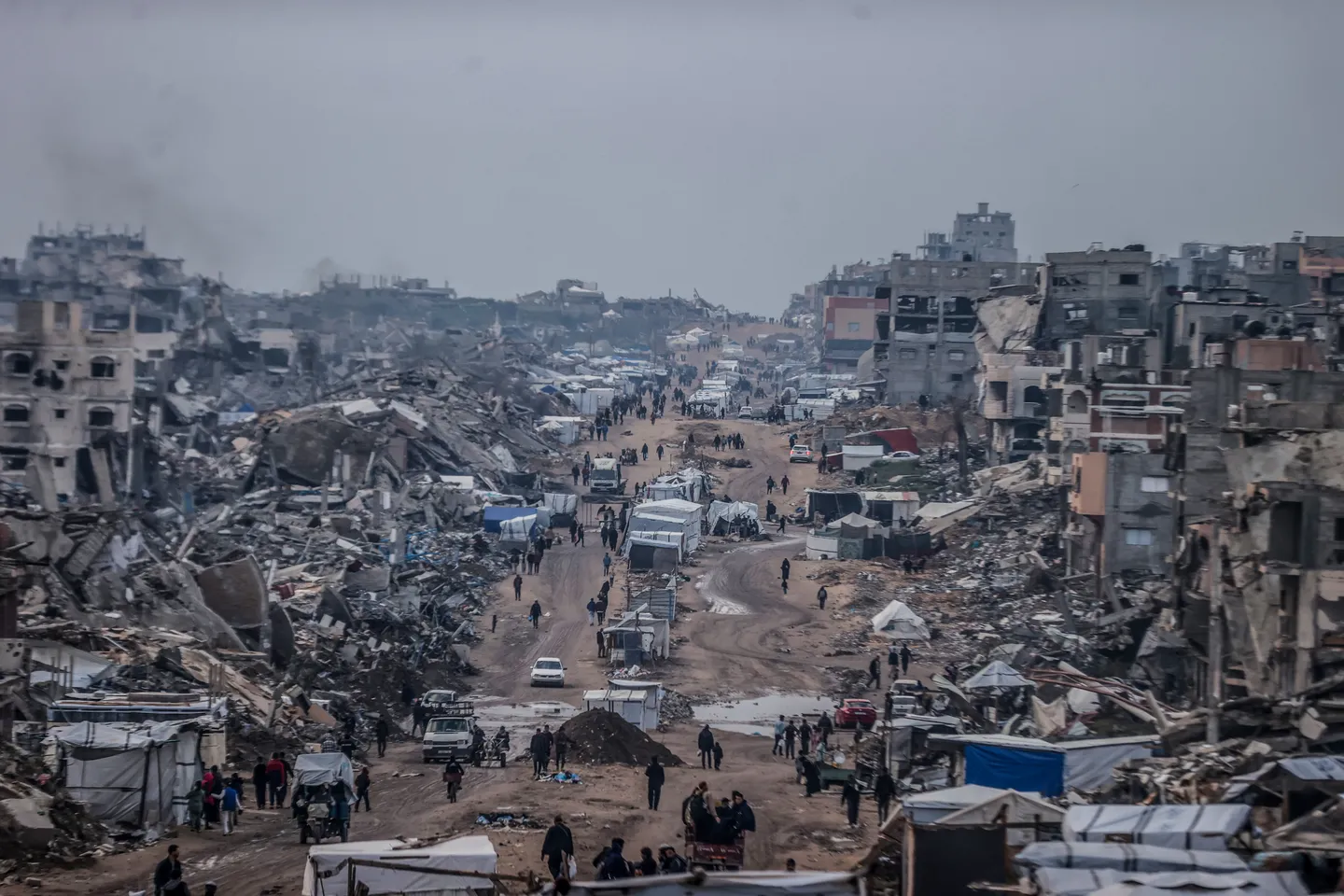 3 شهداء بقصف إسرائيلي شرقي رفح.. والاحتلال يتوعد بالعودة إلى حرب شاملة على قطاع غزة