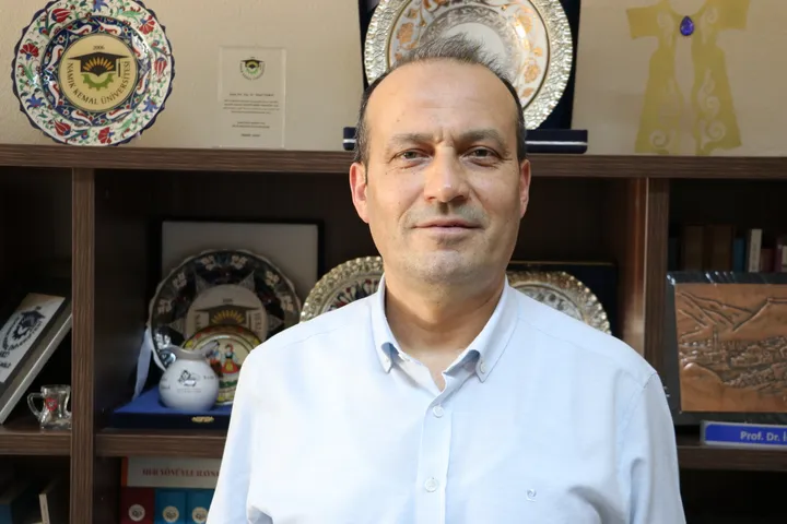 Eksperti turk rekomandon frutat e thata për ushqyerje të shëndetshme gjatë Ramazanit