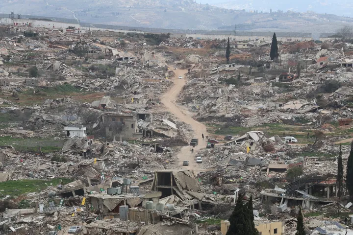 Entre ruinas y peligro: el desafío de reconstruir la vida en el sur del Líbano