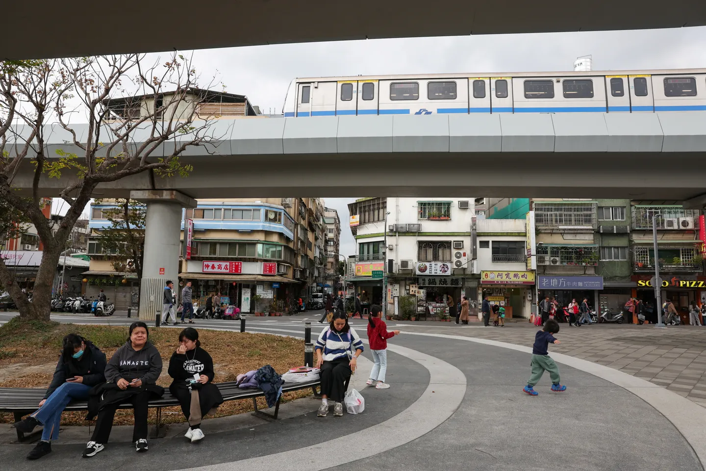 Why is Taiwan cracking down on citizens with Chinese IDs?