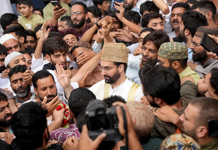 Hurriyat ban adds a new piece to Kashmir’s political puzzle
