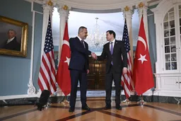 هاكان فيدان في واشنطن.. لحظة مفصلية في العلاقات التركية-الأمريكية