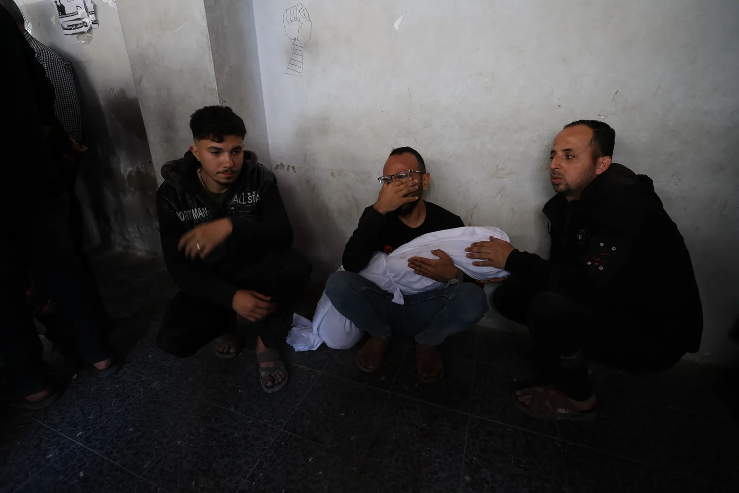 حماس: قتل إسرائيل أطفالاً بملابس العيد يجردها من أي قيم إنسانية