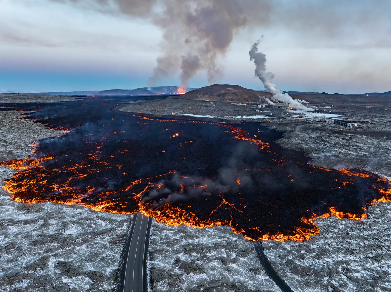 Volcano begins erupting in southwestern Iceland hours after nearby town and spa evacuated