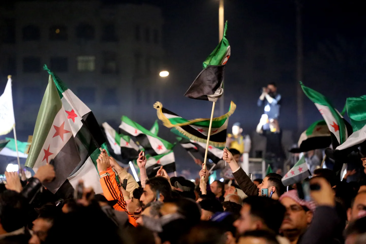 PKK/YPG terror group to withdraw from Syria's Aleppo under deal with government