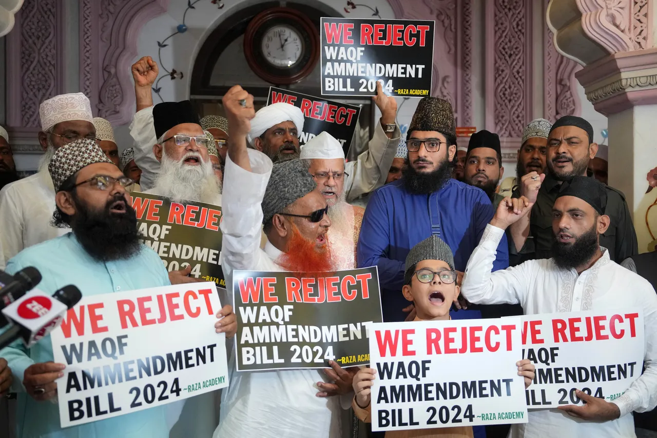 Indian parliament approves controversial bill that would change Muslim endowments
