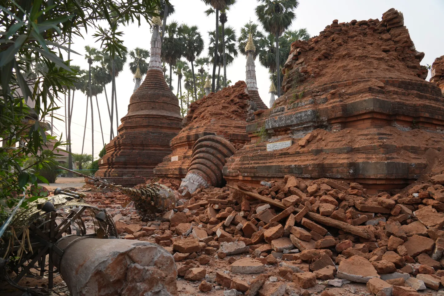 Trzęsienie ziemi poważnie niszczy starożytne zabytki Mjanmy