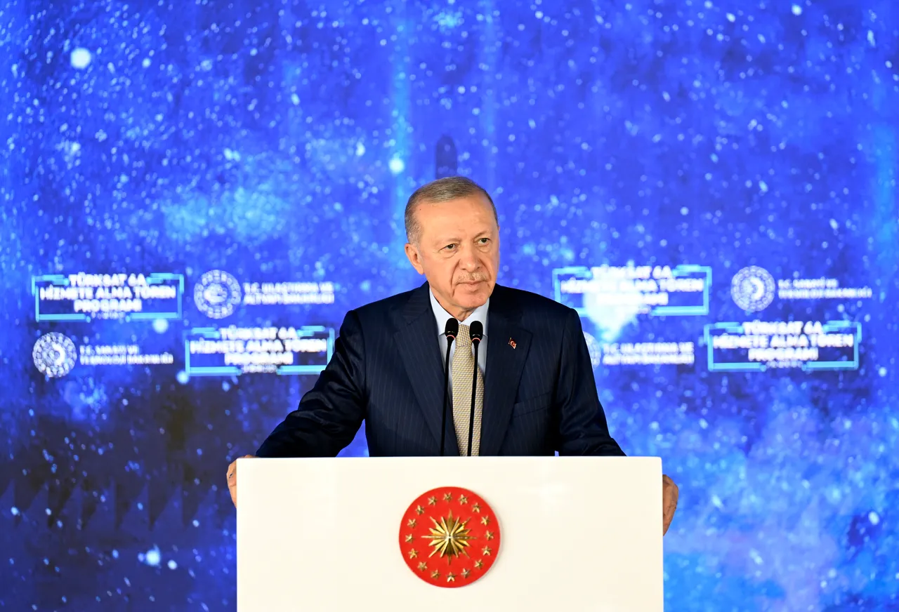 Erdogan: Türkiye ahora está entre los 11 países que fabrican sus propios satélites
