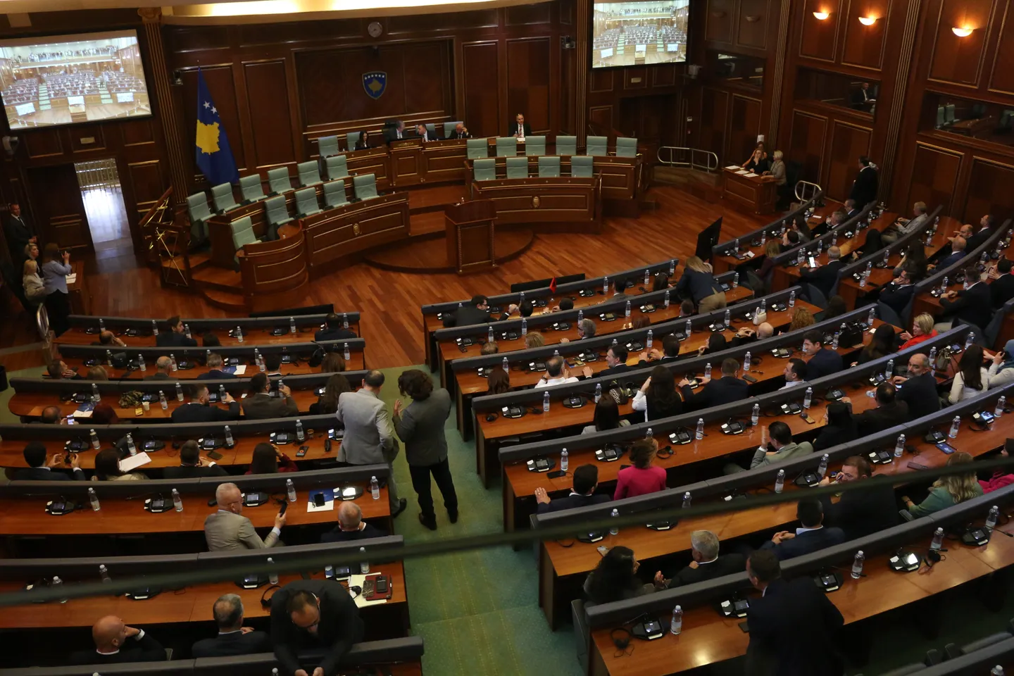 Pa vota të mjaftueshme, vazhdon bllokimi në Kuvendin e Kosovës