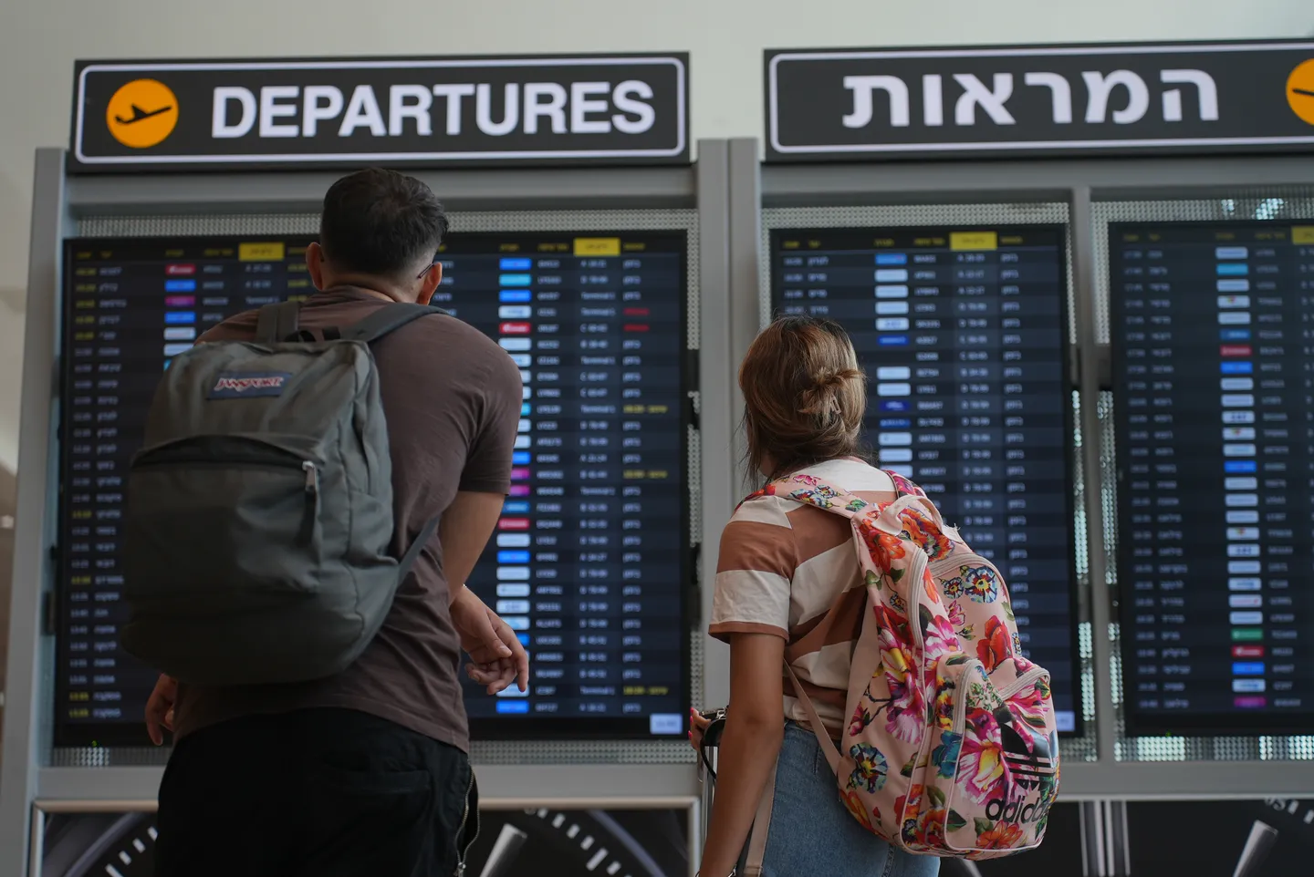 Plusieurs compagnies aériennes annulent leurs vols à destination de Tel Aviv