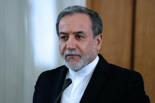 Iran's top diplomat visits Pakistan to mediate in escalation with India