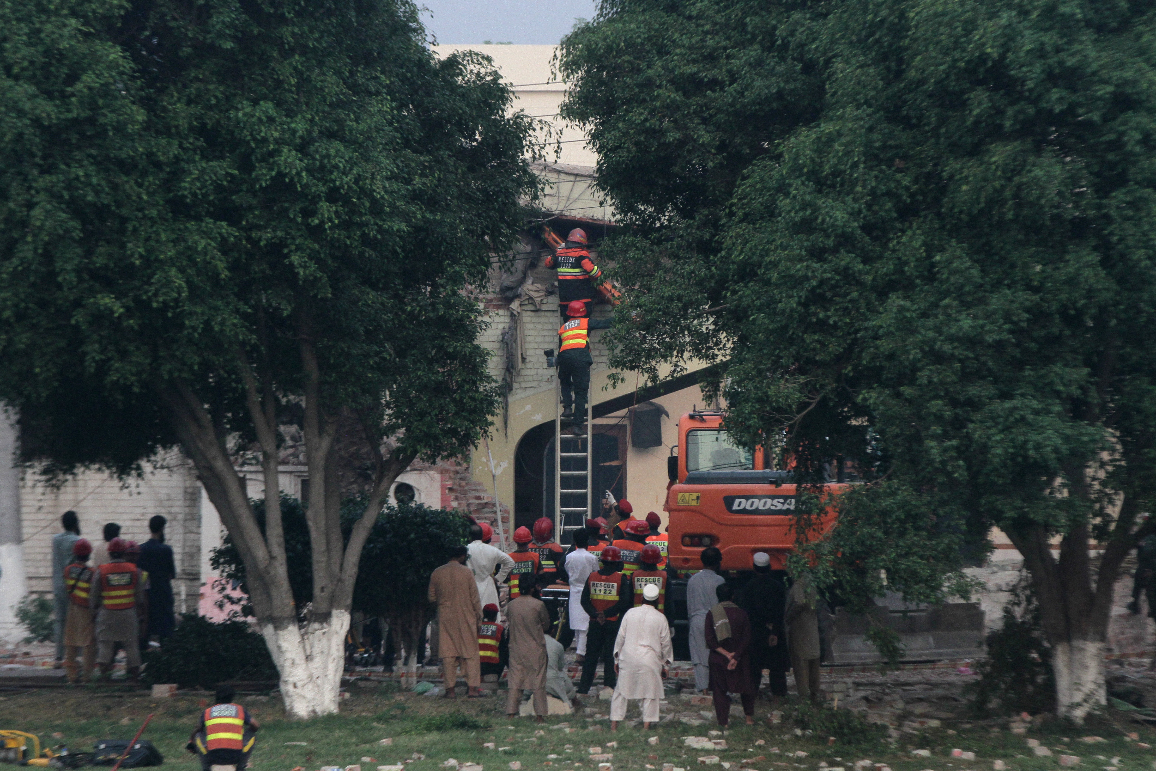 World reacts to India's escalatory strikes in Pakistan