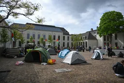 Studentët në Holandë uzurpojnë Universitetin e Utrechtit për shkak të lidhjeve me Izraelin