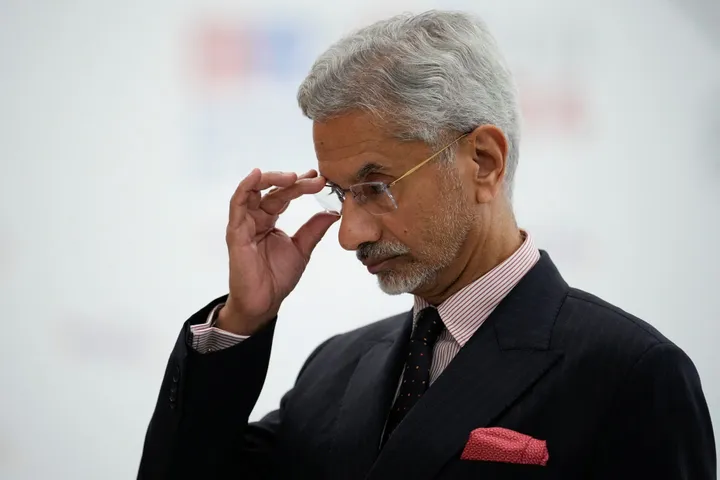 وزیر امور خارجه هند به پاکستان هشدار داد