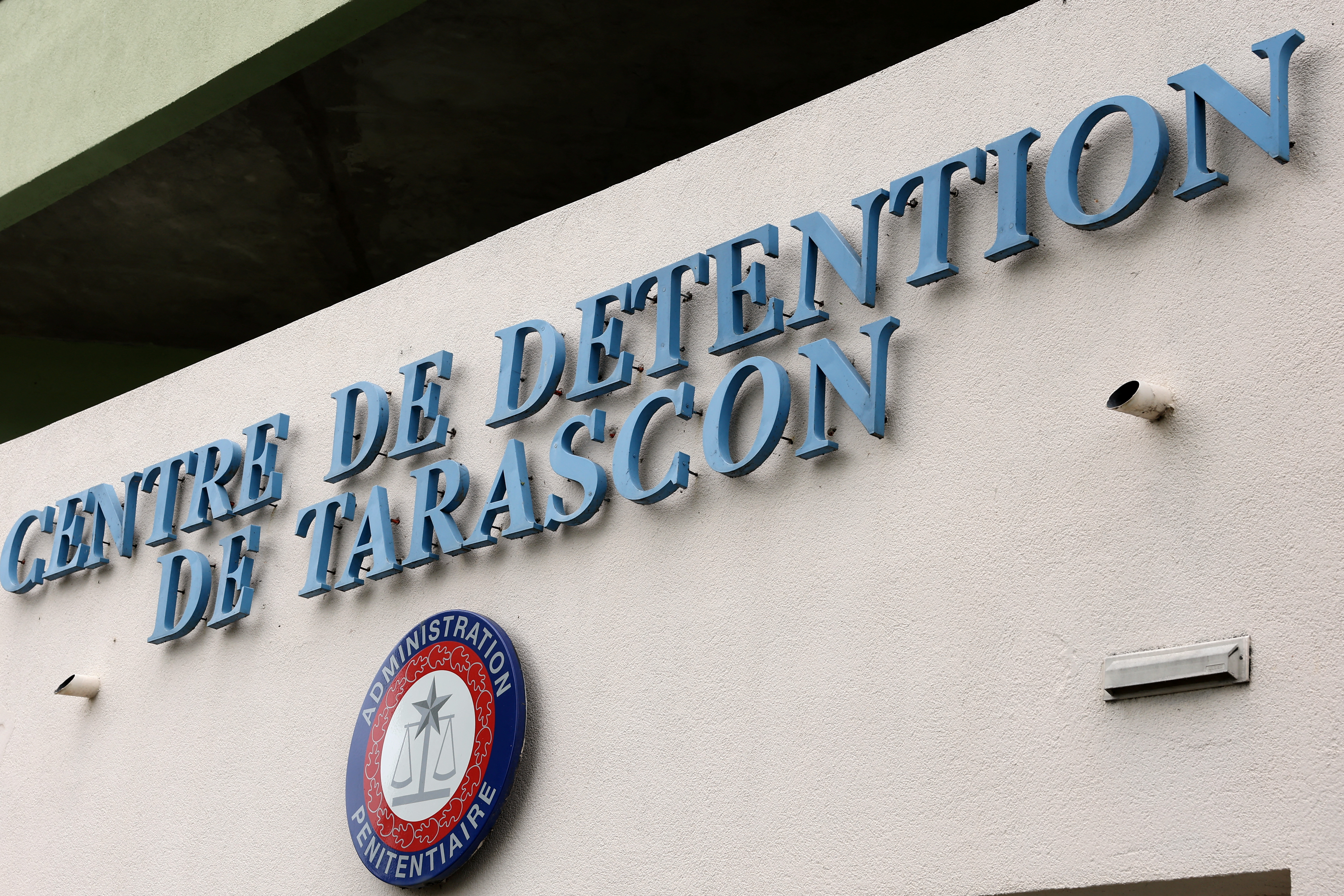 France: une "réduction de peine exceptionnelle" pour désengorger les prisons