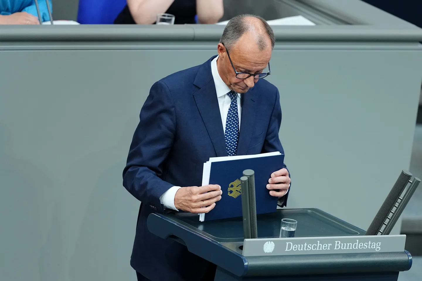 Merz wirbt für gemeinsame Kraftanstrengung
