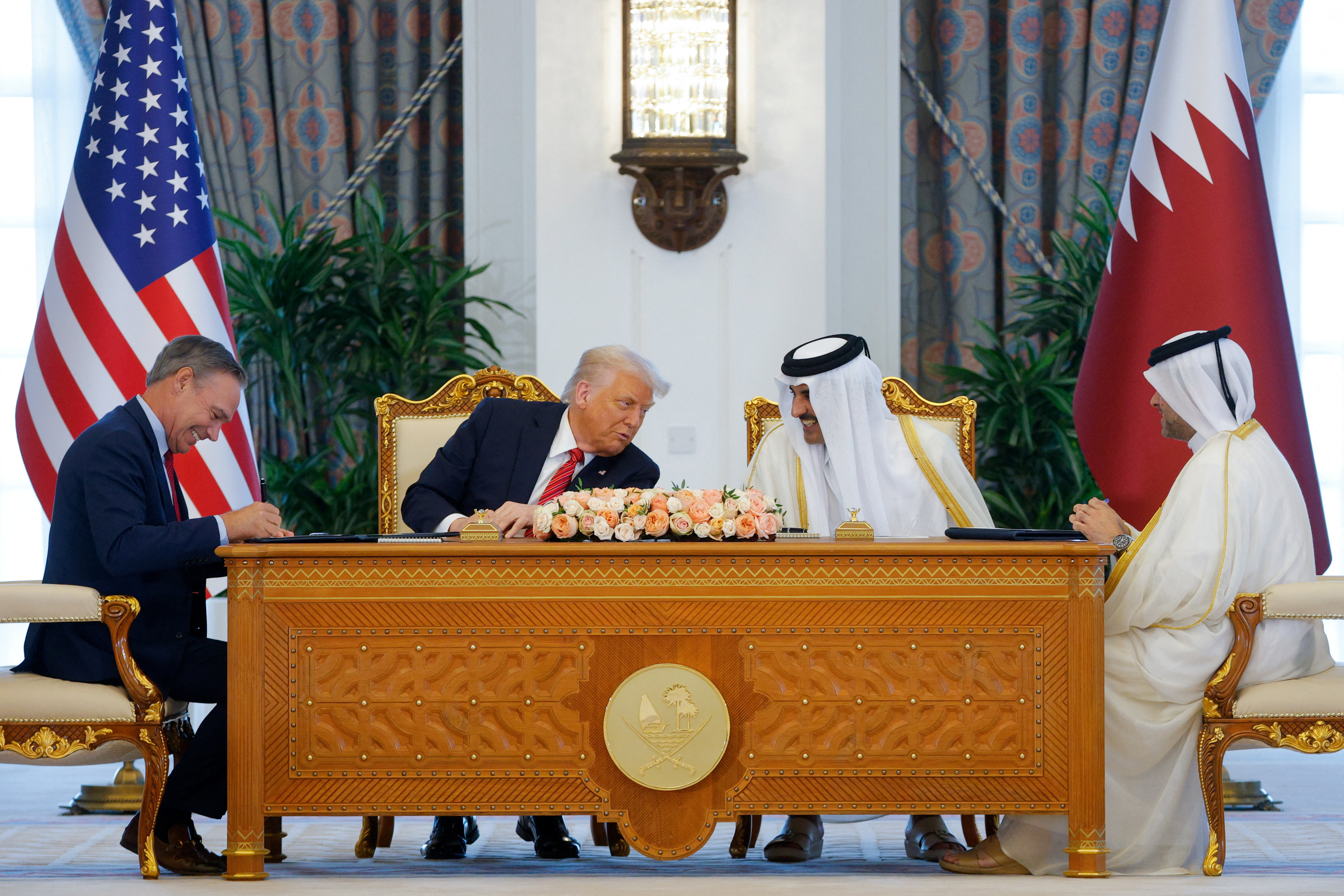 Qatar inks $200B deal to buy Boeing jets during Trump visit