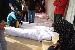 Gaza, vriten 41 palestinezë të tjerë në sulmet ajrore izraelite