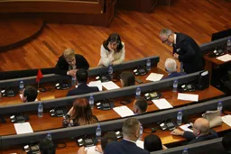 Kosovë, një muaj nga seanca e parë konstituive Kuvendi vazhdon me seanca të dështuara