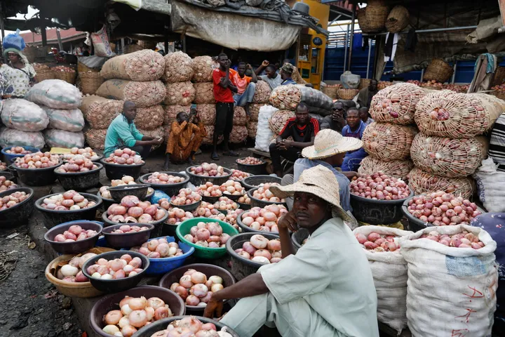 Hauhawar farashi a Nijeriya ta ragu karo na biyar a jere – NBS