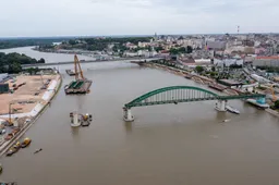 Srbija: U toku demontaža Starog savskog mosta u Beogradu