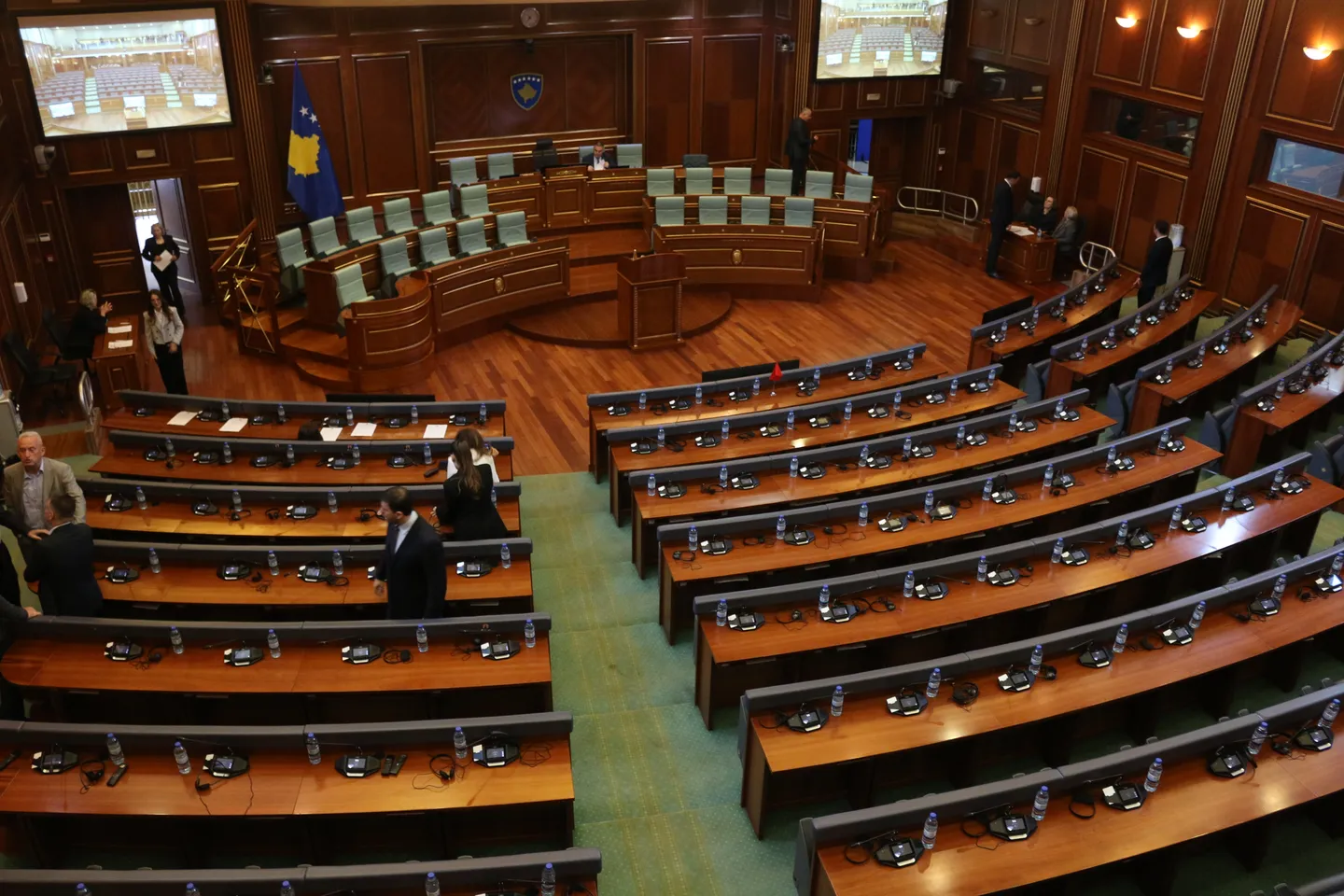 Konstitutivna sjednica Skupštine Kosova prekinuta 17. put