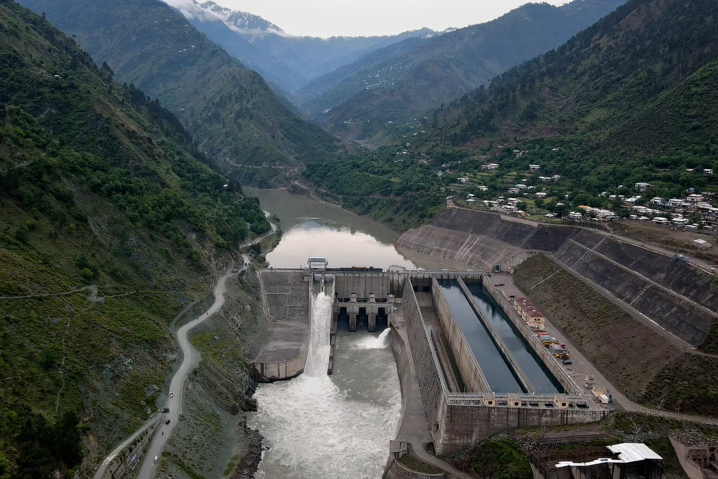 China to quicken dam build in Pakistan after India halts water treaty