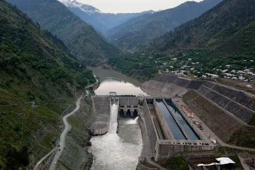Çin Hindistan-Pakistan arasındakı su böhranından sonra Pakistanda bənd tikintisini sürətləndirəcək