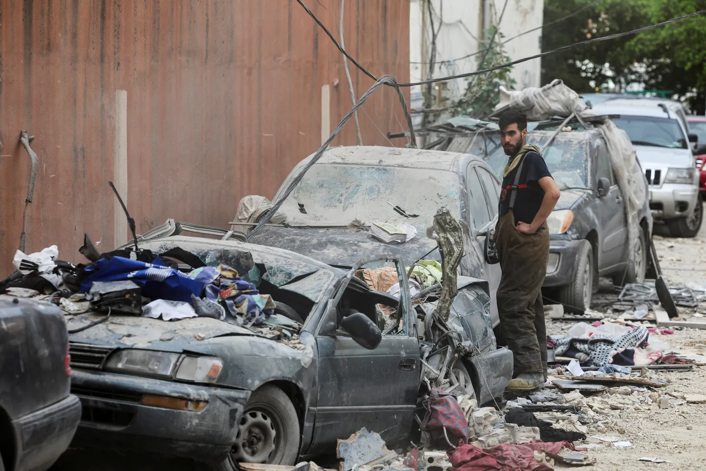 خرق جديد.. مقتل شخص بغارة إسرائيلية استهدفت سيارة في قضاء صور جنوبي لبنان