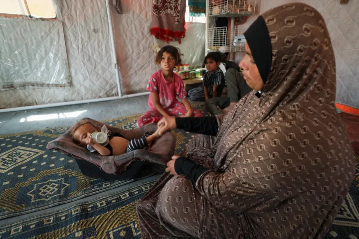 Gaza’s starving children: Waiting for a meal that never comes