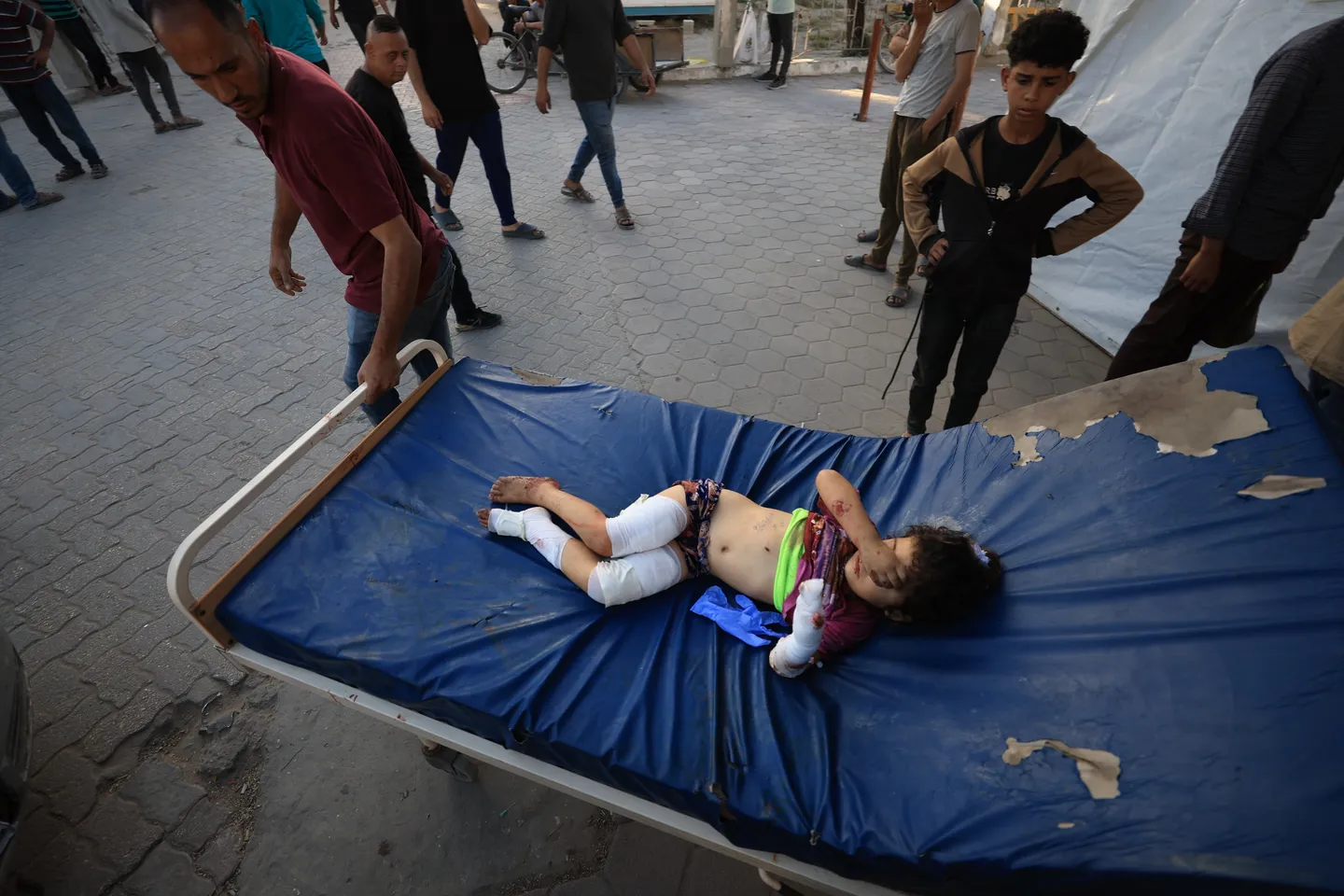 Gaza: au moins 13 morts dans le bombardement  d’une école maternelle