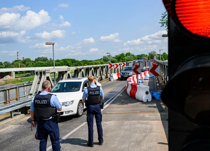 160 Zurückweisungen bei Kontrollen an der Grenze
