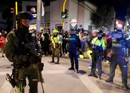 Kolumbiai elnökjelölt sikeres műtéten esett át