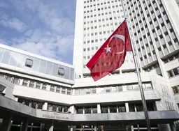 Türkiye sigue de cerca el caso de ciudadanos a bordo del barco de ayuda Madleen