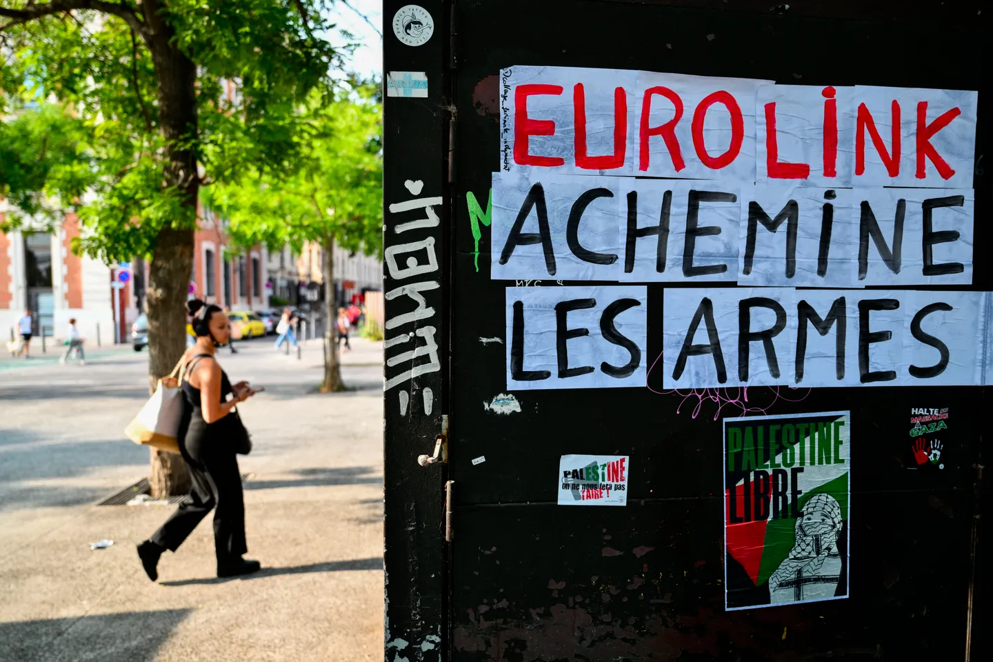 Des juristes français entament une action pour suspendre une livraison militaire à Israël