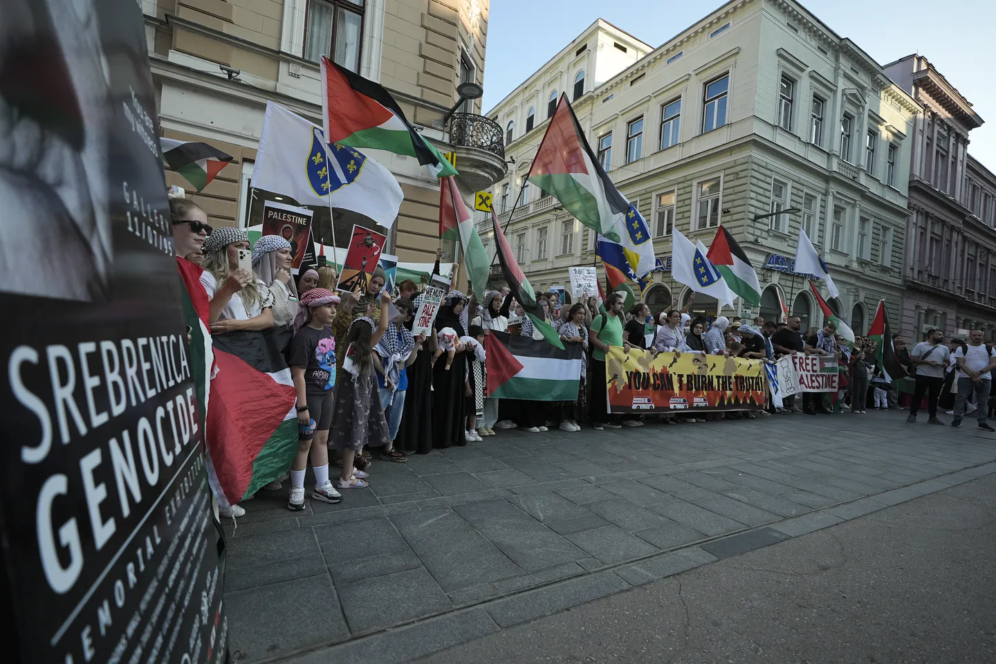 Sarajeva marshon në solidaritet për Gazën